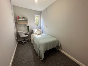 Photo 17- click for photo gallery